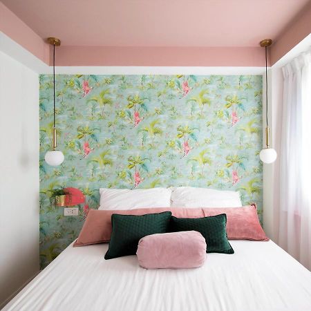 1000Nights Urban Garden Apartment Тел Авив Екстериор снимка
