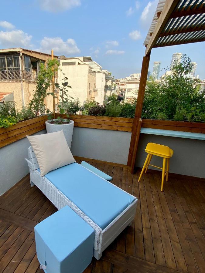 1000Nights Urban Garden Apartment Тел Авив Стая снимка
