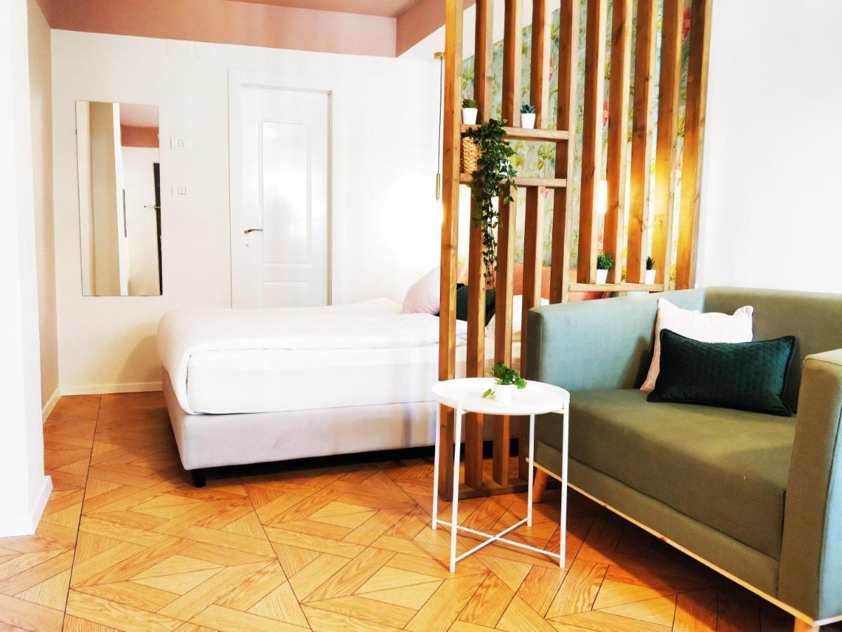 1000Nights Urban Garden Apartment Тел Авив Екстериор снимка